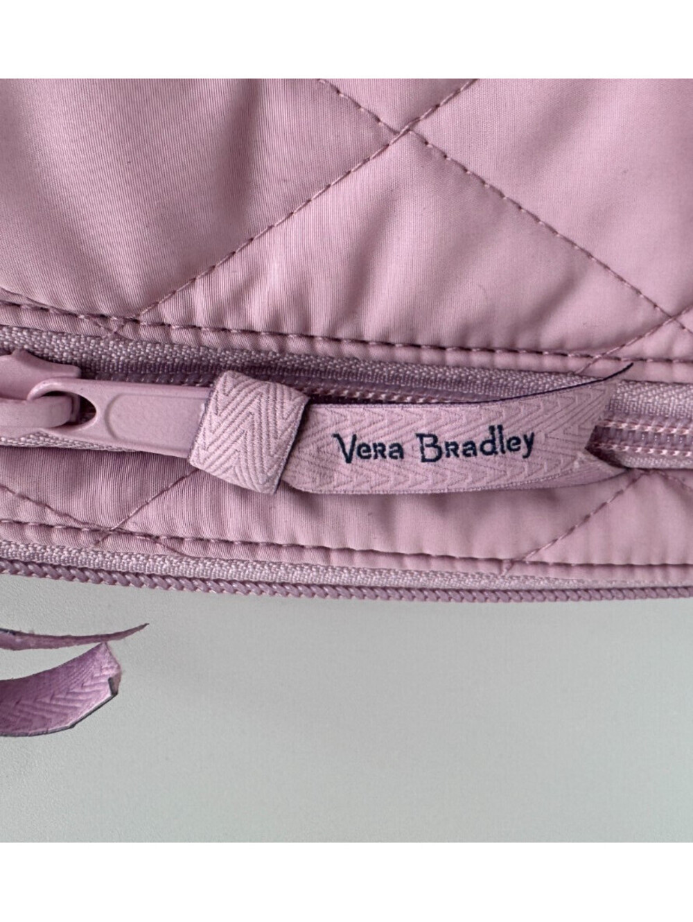 Vera Bradley Essential Women's Handbag Light Dusky Plum Ultralight Sling Bag - Picture 7 of 8